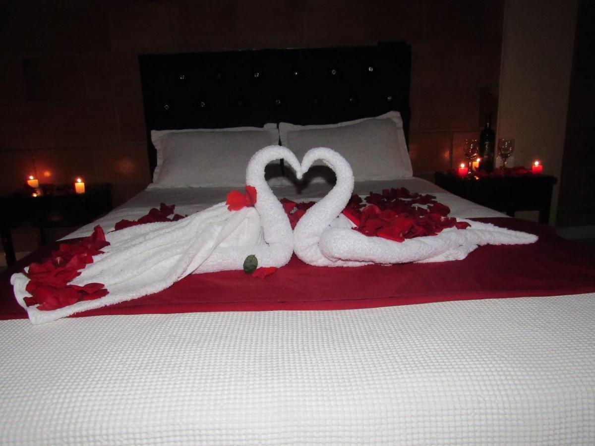 Hotel Ciudad Dulce Моникира Экстерьер фото