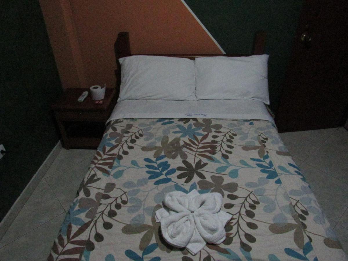 Hotel Ciudad Dulce Моникира Экстерьер фото