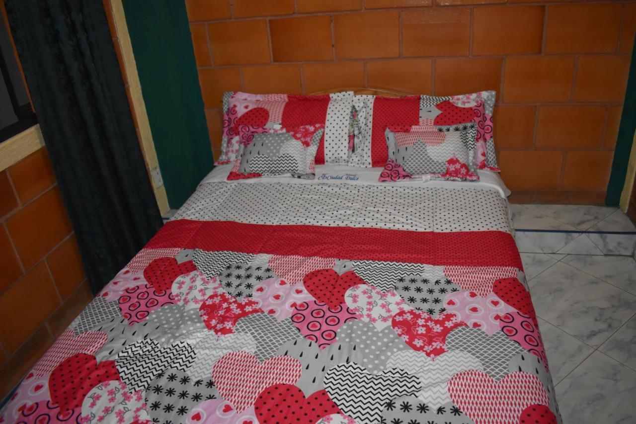 Hotel Ciudad Dulce Моникира Экстерьер фото