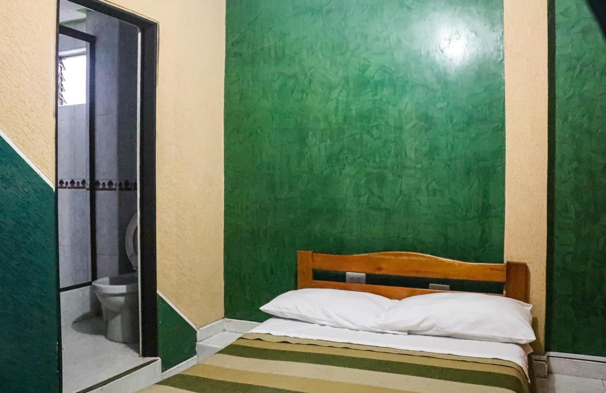 Hotel Ciudad Dulce Моникира Экстерьер фото