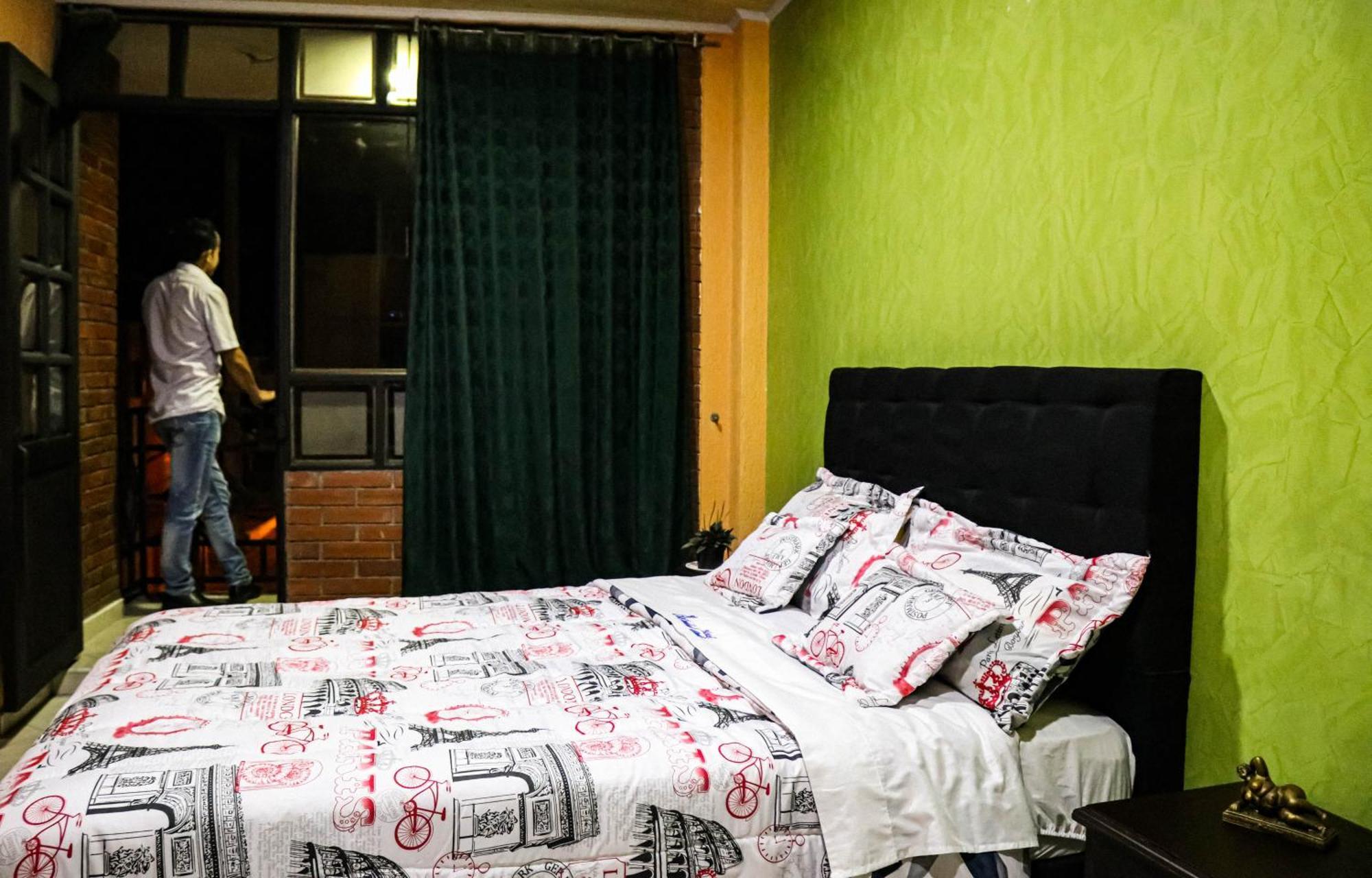 Hotel Ciudad Dulce Моникира Экстерьер фото